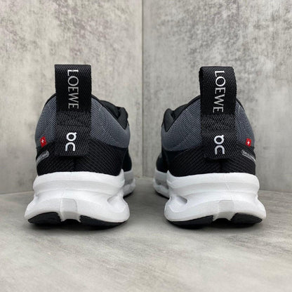 LW Sneakers