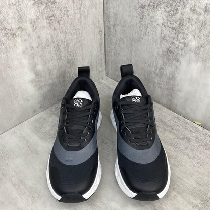 LW Sneakers
