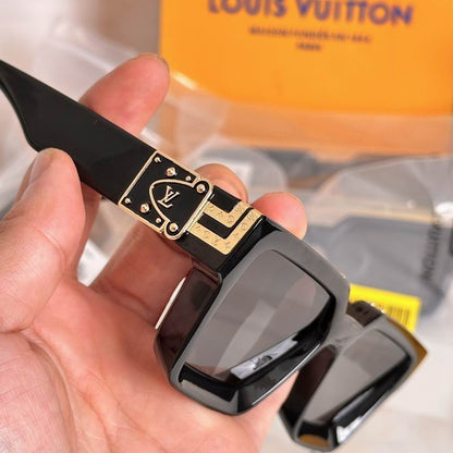 Bold Square Acetate Sunglasses